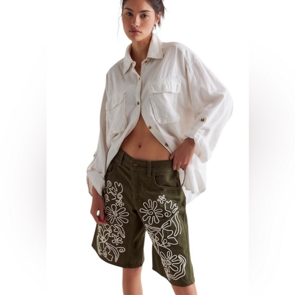 #255- We The Free Cruisin' Soutache Wide Shorts Nwot
